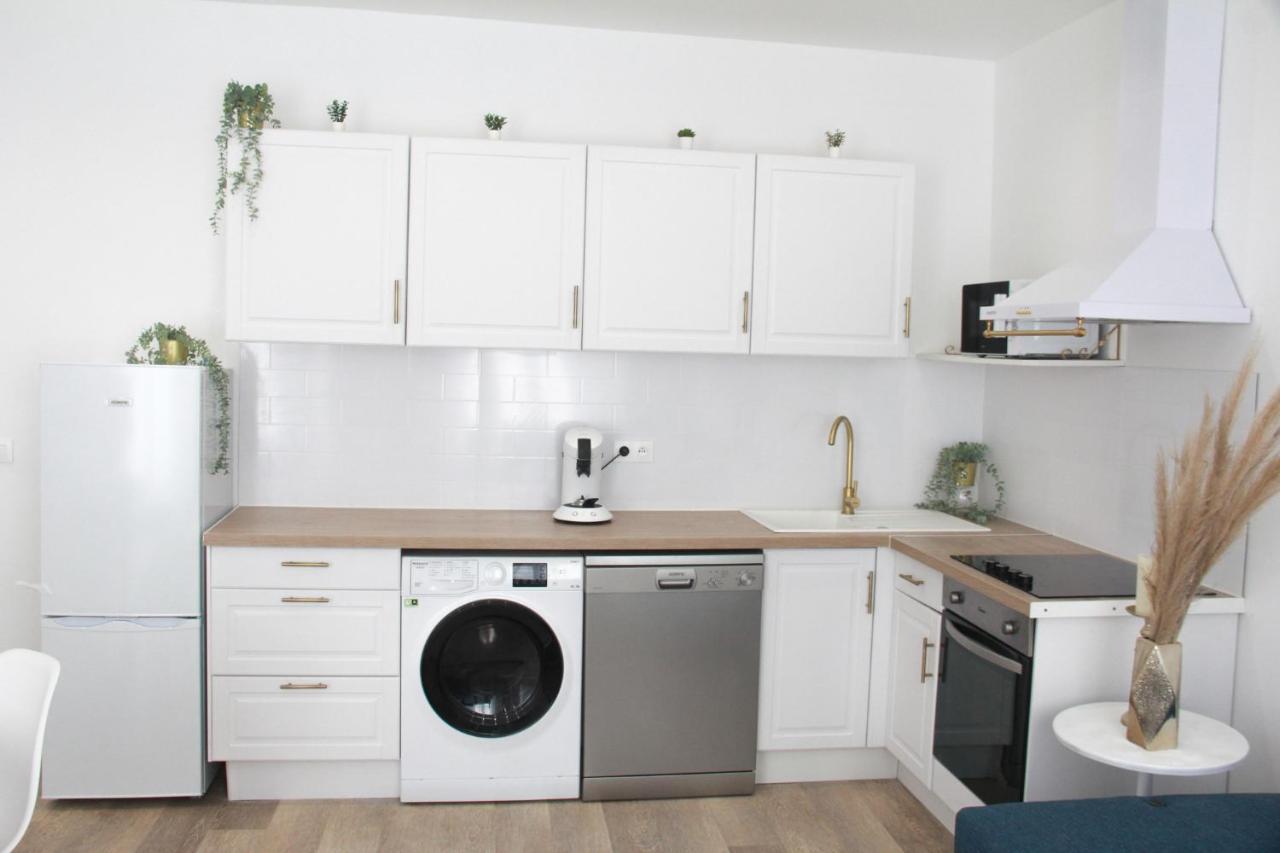 La Bulle Grassoise - Appartement Spacieux Avec Balneo Et Parking Grasse Esterno foto